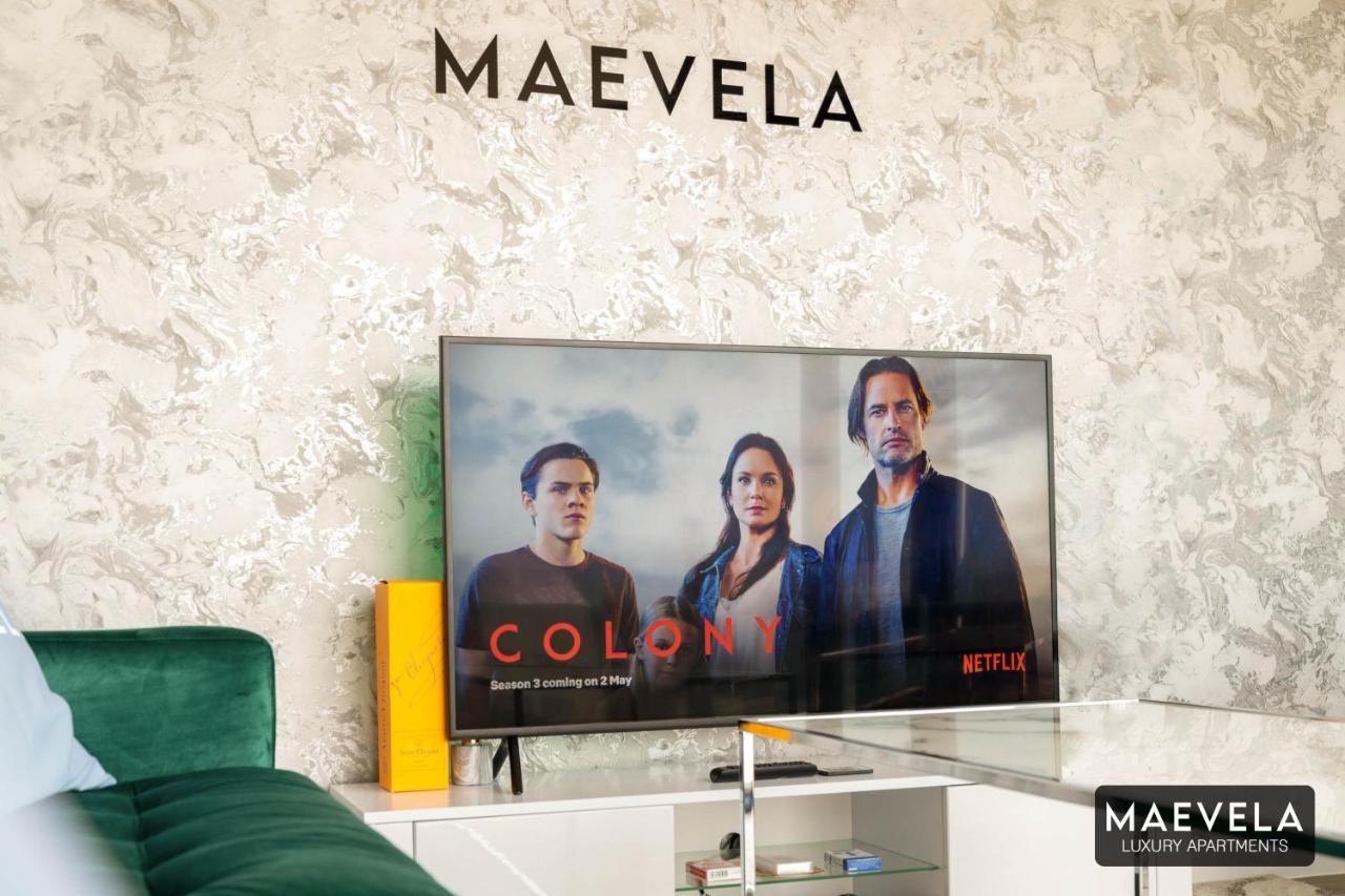 Maevela Apartments - Luxury Top Floor Penthouse - With Parking - 2 Bedroom New Build Apartment ✪ City Centre, Digbeth ✓ With Huge Patio Sliding Doors - City View - Rooftop Terrace - Ps4 & Smart Tv'S Birmingham Dış mekan fotoğraf