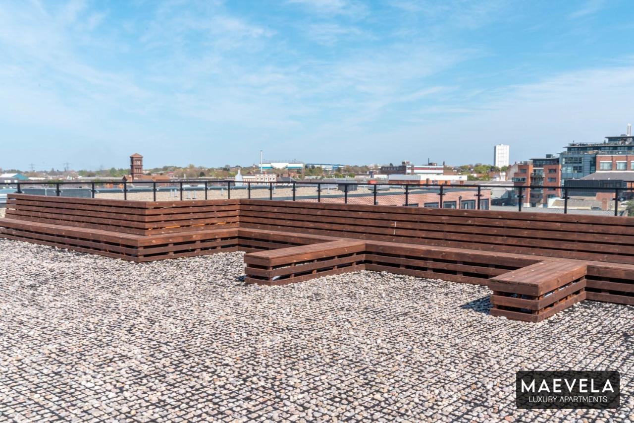 Maevela Apartments - Luxury Top Floor Penthouse - With Parking - 2 Bedroom New Build Apartment ✪ City Centre, Digbeth ✓ With Huge Patio Sliding Doors - City View - Rooftop Terrace - Ps4 & Smart Tv'S Birmingham Dış mekan fotoğraf