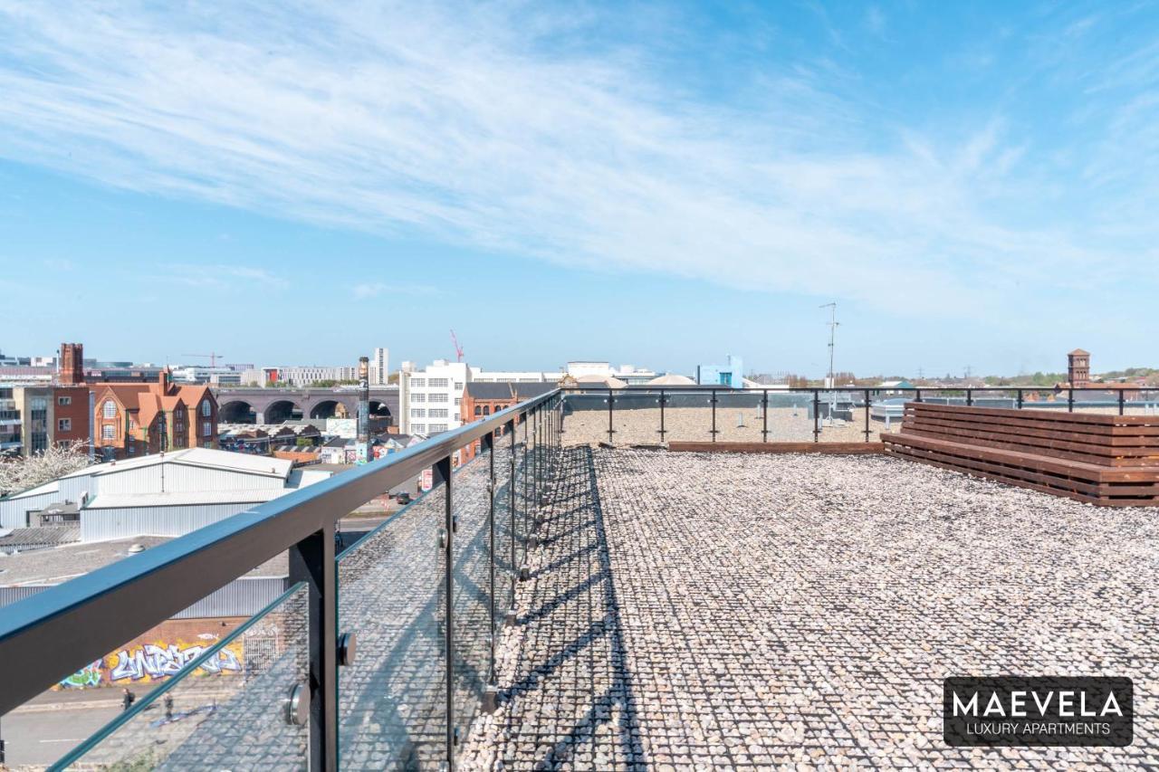 Maevela Apartments - Luxury Top Floor Penthouse - With Parking - 2 Bedroom New Build Apartment ✪ City Centre, Digbeth ✓ With Huge Patio Sliding Doors - City View - Rooftop Terrace - Ps4 & Smart Tv'S Birmingham Dış mekan fotoğraf