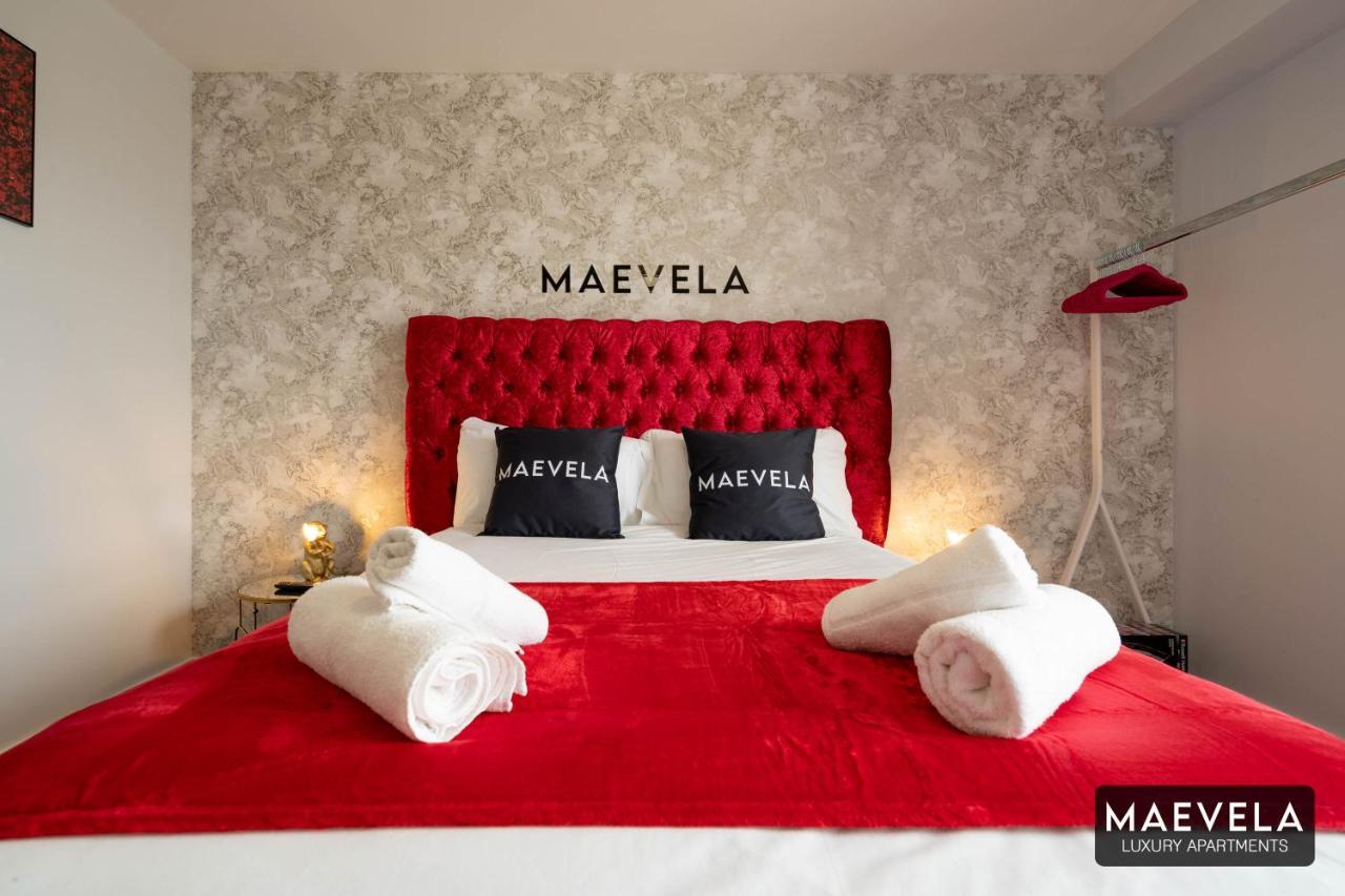 Maevela Apartments - Luxury Top Floor Penthouse - With Parking - 2 Bedroom New Build Apartment ✪ City Centre, Digbeth ✓ With Huge Patio Sliding Doors - City View - Rooftop Terrace - Ps4 & Smart Tv'S Birmingham Dış mekan fotoğraf