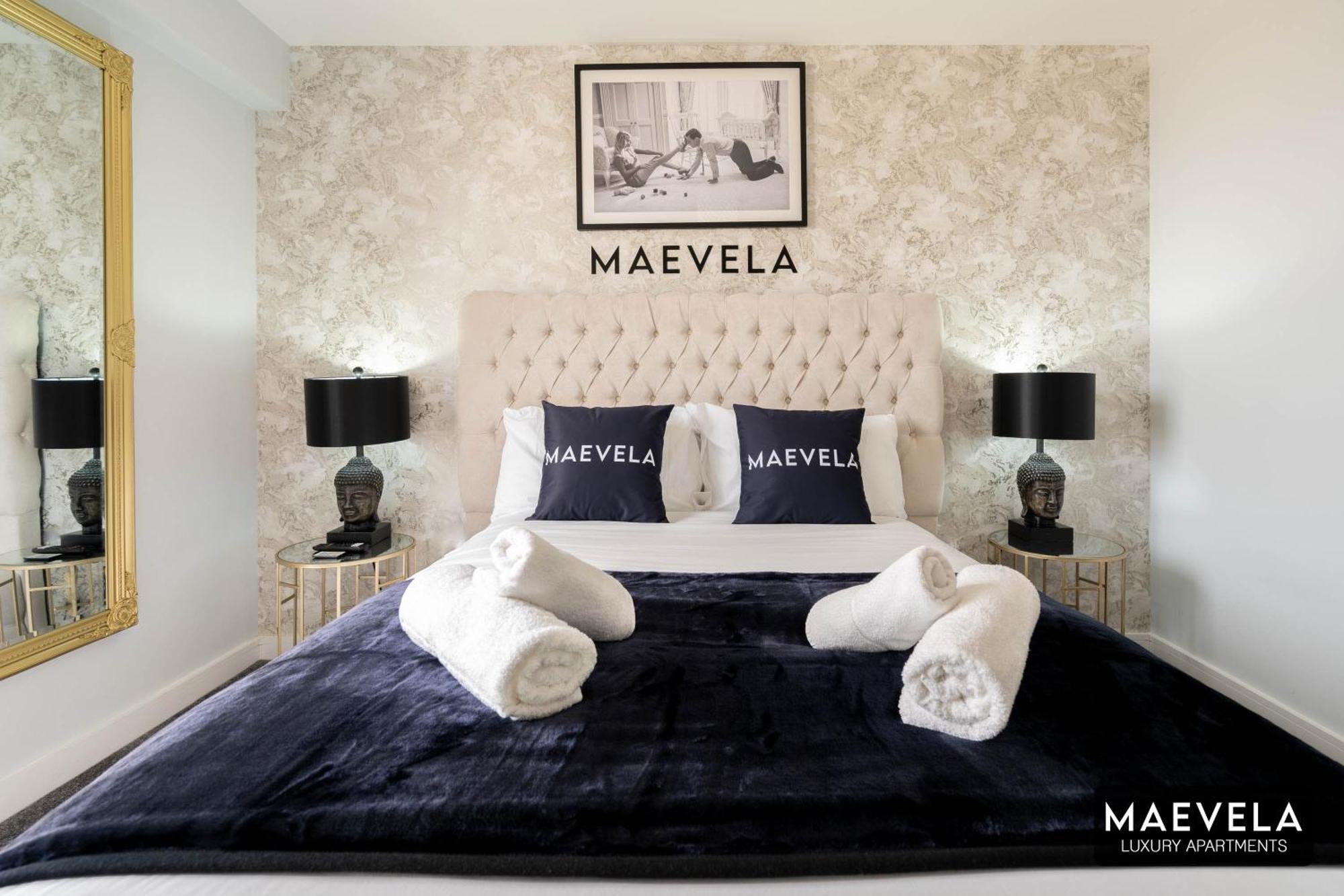 Maevela Apartments - Luxury Top Floor Penthouse - With Parking - 2 Bedroom New Build Apartment ✪ City Centre, Digbeth ✓ With Huge Patio Sliding Doors - City View - Rooftop Terrace - Ps4 & Smart Tv'S Birmingham Dış mekan fotoğraf