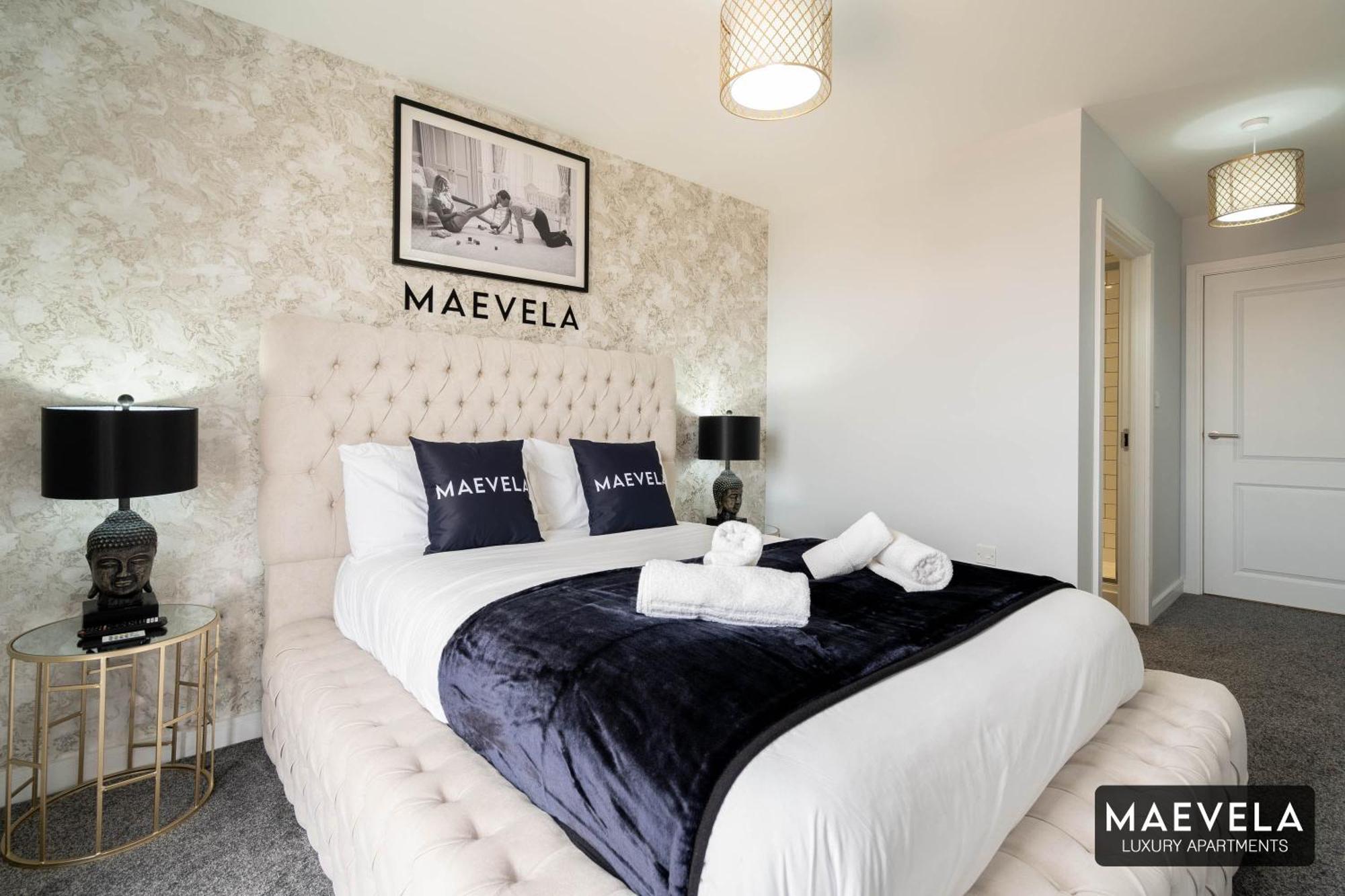 Maevela Apartments - Luxury Top Floor Penthouse - With Parking - 2 Bedroom New Build Apartment ✪ City Centre, Digbeth ✓ With Huge Patio Sliding Doors - City View - Rooftop Terrace - Ps4 & Smart Tv'S Birmingham Dış mekan fotoğraf